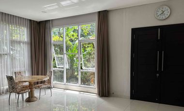DiJual Rumah Sudut Mewah Villa Melati Mas Tangerang – LT 321 LB 440 Lokasi Tenang & Strategis