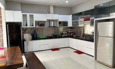 DiJual Rumah Sudut Mewah Villa Melati Mas Tangerang – LT 321 LB 440 Lokasi Tenang & Strategis