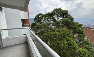 VENTA  DE APARTAMENTO EN LOMA DEL ESMERALDAL CON TERRAZA Y JACUZZI