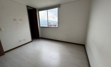 VENTA  DE APARTAMENTO EN LOMA DEL ESMERALDAL CON TERRAZA Y JACUZZI