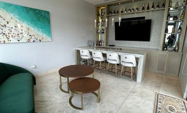 En venta Casa de lujo en Aires del Batán Samborondón frente al canal