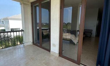 En venta Casa de lujo en Aires del Batán Samborondón frente al canal