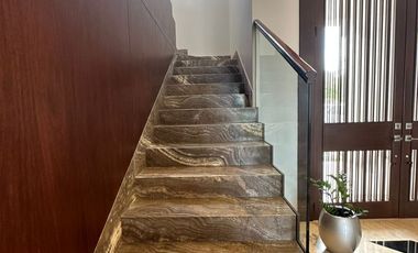 En venta Casa de lujo en Aires del Batán Samborondón frente al canal
