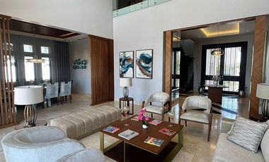 En venta Casa de lujo en Aires del Batán Samborondón frente al canal