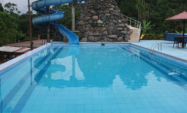 Hermosa Quinta Vacacional 3.200 m² con Piscina - Pedro Vicente Maldonado - Urbanización Privada.