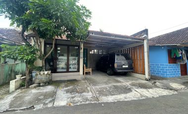 Dijual rumah lokasi strategis di sorosutan tengah kota yogyakarta
