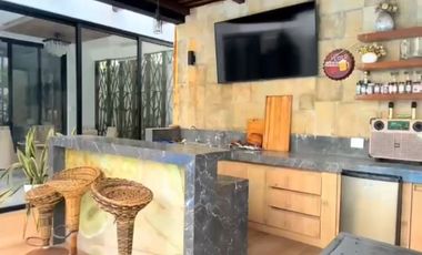 En venta Casa de lujo en Mocolí Isla del Río Samborondón 700 m² piscina