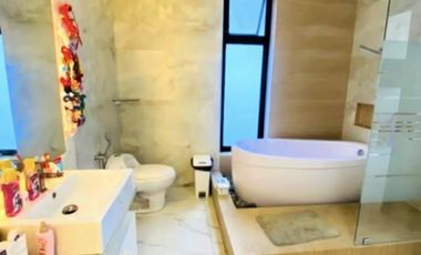 En venta Casa de lujo en Mocolí Isla del Río Samborondón 700 m² piscina