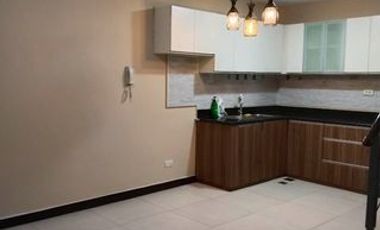 3 Bedrooms Townhouse for Rent in Paranaque *Woodsville Residences