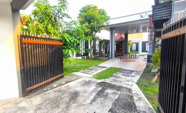 Rumah Mewah Klasik 1 lt Halaman Luas di Sumber Dekat Manahan Solo Kota
