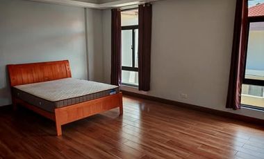 5 Bedroom Townhouse for Rent in Paranaque City *Multinational Village