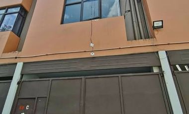 5 Bedroom Townhouse for Rent in Paranaque City *Multinational Village