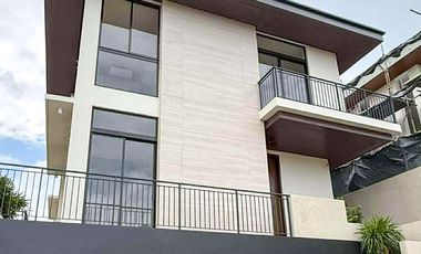 128K/sqm Luxury Home for Sale in Verdana Homes at Muntinlupa