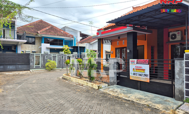 Disewakan Rumah Minimalis Hook di Kebalenan - Banyuwangi