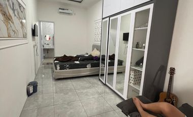 Rumah Mewah 3 Lantai Bukit Golf Hijau Sentul City – Kolam Renang, 8 KT, Cocok Villa/Investasi Harga Nego