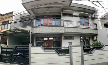 Dijual Rumah 2 Lantai Besar Mewah Jakarta Timur