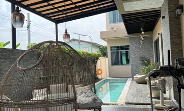 For Sale/Rent: Detached house with private pool in the Ratchaphruek area, opposite Central WestVille ✨✨ Fully Furnished / Ready to Move In ✨ Near Inte