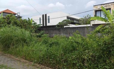 SMALL PLOT PRIME AND STRATEGIC LOCATION AT UMALAS BUMBAK