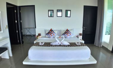 Rare Cliffside Villa in Jimbaran with Panoramic Ocean Views