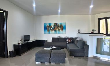 Rare Cliffside Villa in Jimbaran with Panoramic Ocean Views