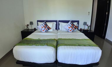 Rare Cliffside Villa in Jimbaran with Panoramic Ocean Views