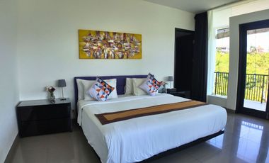 Rare Cliffside Villa in Jimbaran with Panoramic Ocean Views