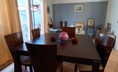 Venta casa en Plazas del Campo