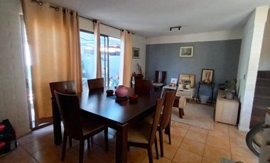 Venta casa en Plazas del Campo