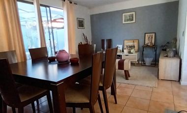 Venta casa en Plazas del Campo