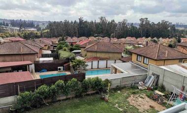 Exclusiva y amplia casa de 3 niveles en Jardines de Curauma 6D 5B + piscina