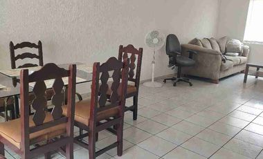 CASA EN RENTA AMUEBLADA MONTE CARLOS RESIDENCIAL