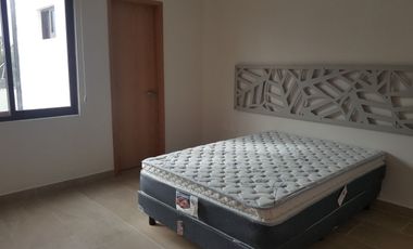 DEPARTAMENTO DE 2 RECAMARAS AMUEBLADO EN RENTA FRENTE AL MAR