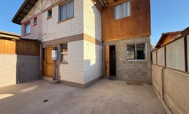 ARRIENDO CASA VILLA MILLARAY