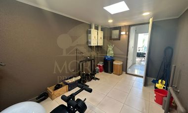 Casa Compra Chamisero 2 Suites 4H 5B Logia Estacionamiento Jardín Alianza Francesa Jumbo
