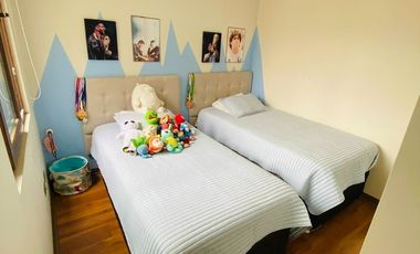 Casa Compra Chamisero 2 Suites 4H 5B Logia Estacionamiento Jardín Alianza Francesa Jumbo