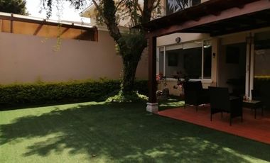 Casa en Venta en Tumbaco en Conjunto Privado | 3 Dormitorios, Jardín, BBQ y Piscina – Oportunidad