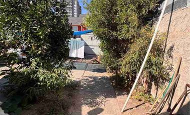 SE VENDE TERRENO – AV. LO OVALLE, EXCELENTE UBICACIÓN