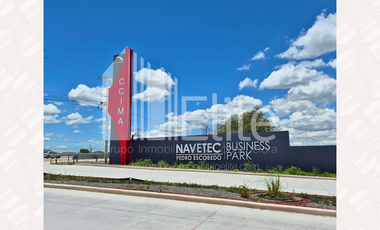 BODEGA EN RENTA EN PEDRO ESCOBEDO, QUERÉTARO, NAVETEC BUSINESS PARK – CON ANDÉN Y ACCESO DIRECTO A CARRETERA 57