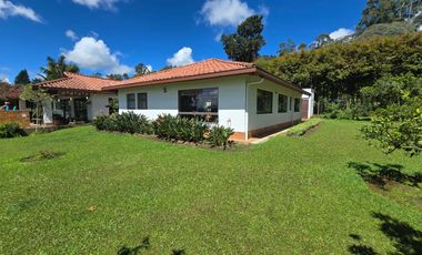 VENTA CASA CAMPESTRE RIO NEGRO VEREDA RANCHERIAS