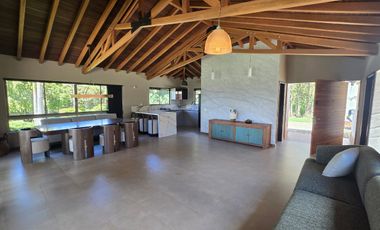 VENTA CASA CAMPESTRE RIO NEGRO VEREDA RANCHERIAS