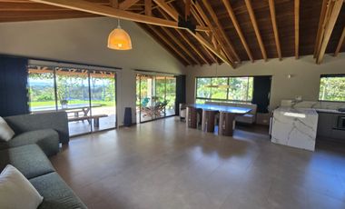 VENTA CASA CAMPESTRE RIO NEGRO VEREDA RANCHERIAS