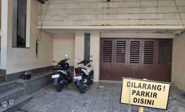 Disewakan Rumah Mewah Dalam Cluster Daerah Pejaten Barat Jakarta Selatan