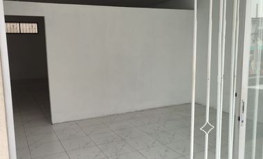 Alquiler de Locales Comerciales en Vier Plaza (Colón y Babahoyo)