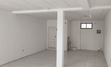 Alquiler de Locales Comerciales en Vier Plaza (Colón y Babahoyo)