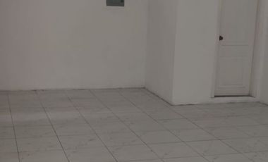Alquiler de Locales Comerciales en Vier Plaza (Colón y Babahoyo)