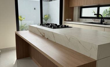 VENDO CASA EN CIUDAD CELESTE