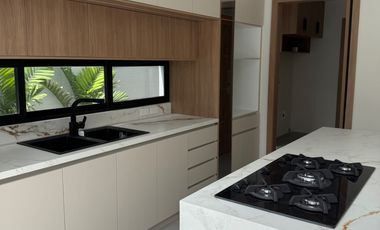 VENDO CASA EN CIUDAD CELESTE