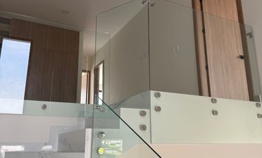 VENDO CASA EN CIUDAD CELESTE