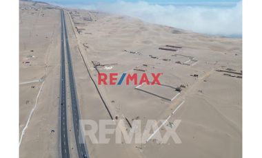 Venta De Almacén Industrial (I1) De 4,800 M2 En Plena Panamericana Norte