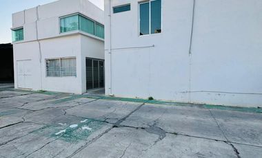 OFICINA ADMINISTRATIVA CON BODEGA EN RENTA EN COL. TECOLUTLA